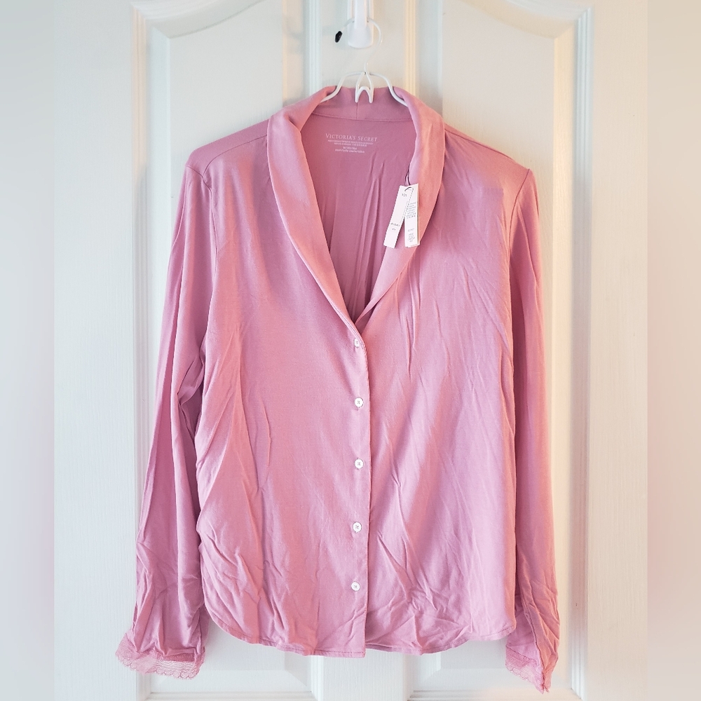 NWT set Victoria Secret pj set top and bottom